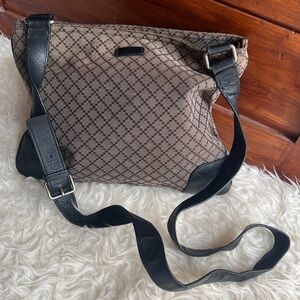 Authentic Gucci Black Diamante Flat Messenger Canvas Crossbody Bag